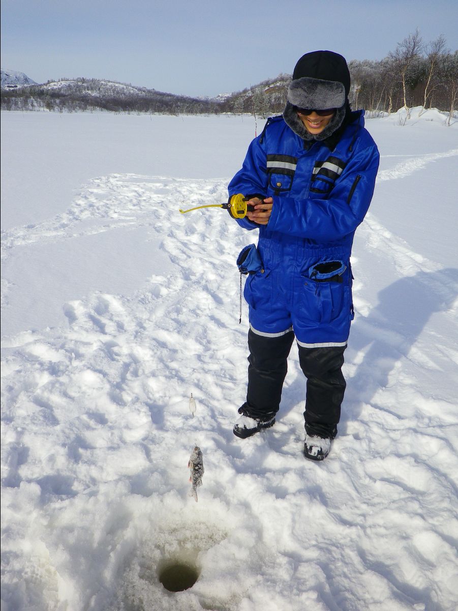 Ice Fishing38